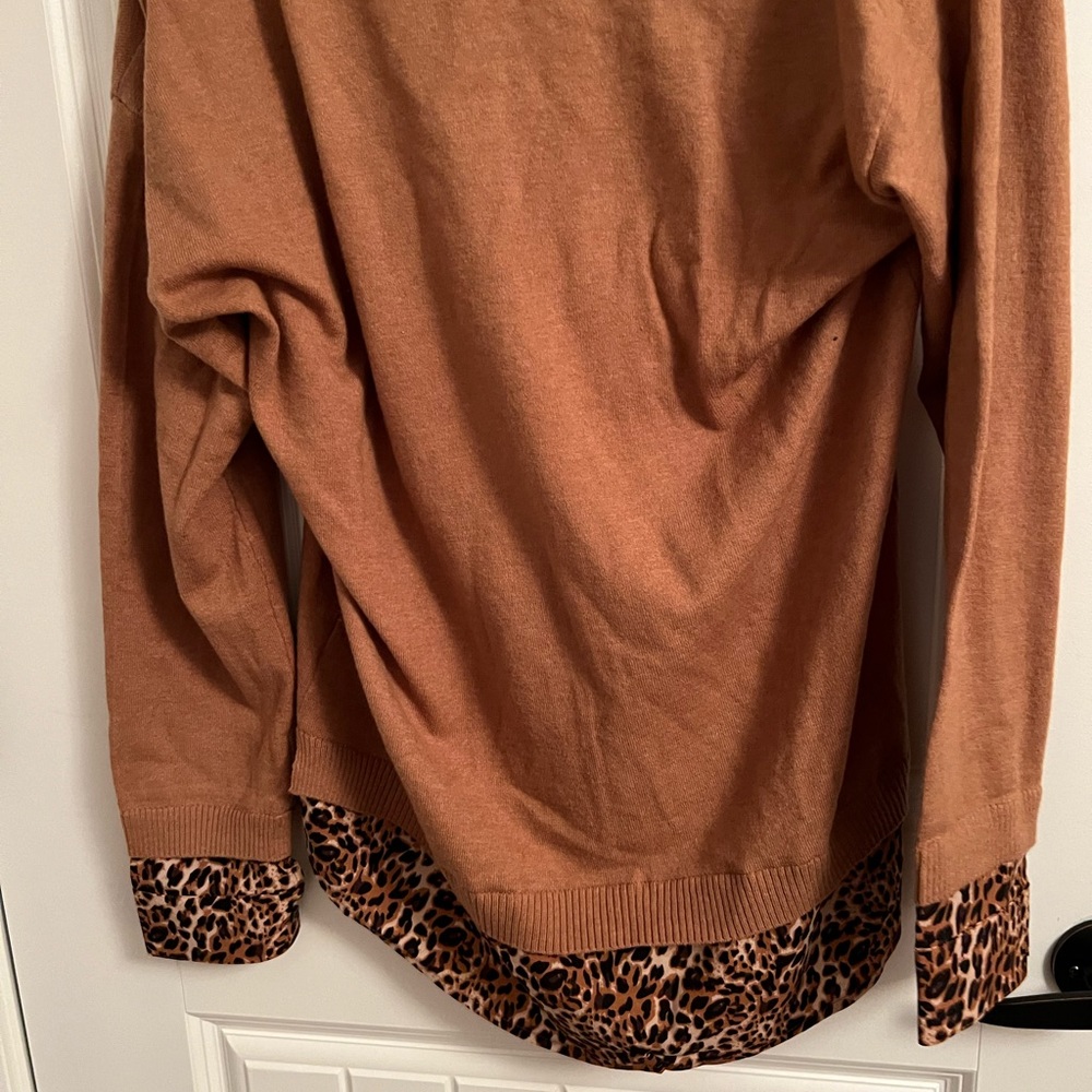 Animal print top - Picture 4 of 5